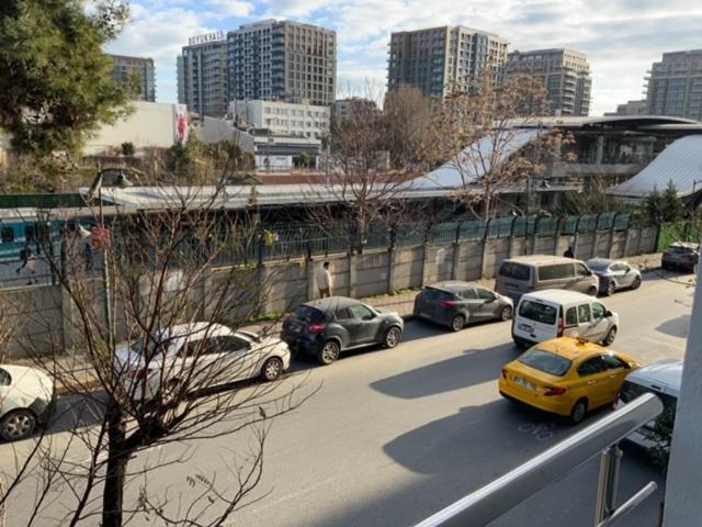 Luxury Z-Apart Family Homes 2 Bedrooms Wifi Near Metro Zeytinburnu Estambul Exterior foto